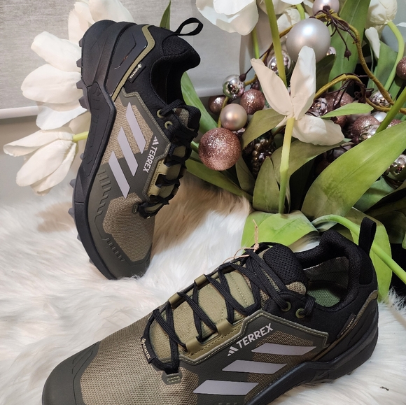 adidas Men's Terrex Swift R3 Focus Olive/Grey Three/Core Black new - Picture 2 of 10